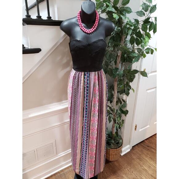 B. Darlin Women's Multi Geo Print Pleated Back Zip Off Shoulder Maxi Dress Small - Picture 1 of 14